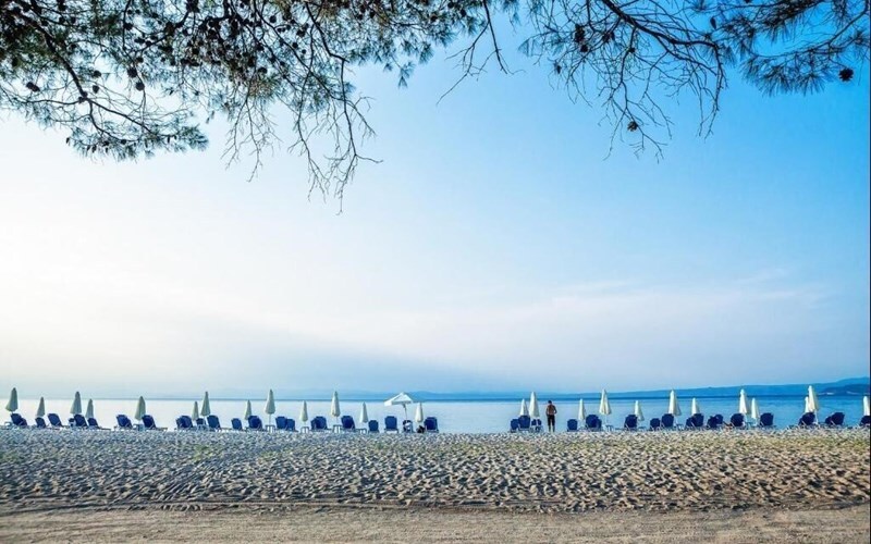 Готель Xenios Port Marina 3*