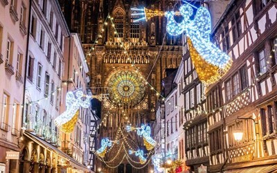 Новогодний Романтический Париж! Горящие туры из Львова