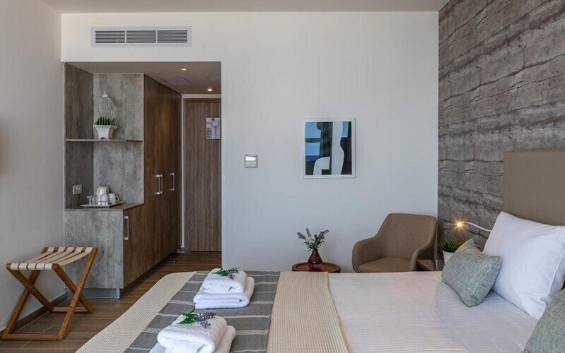 Вид Leonardo Plaza Cypria Maris Beach Hotel & SPA 4*